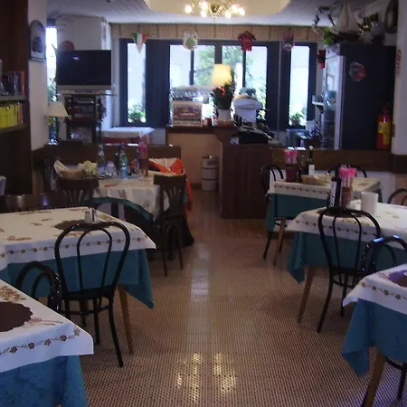 Hotel Cortina Rimini