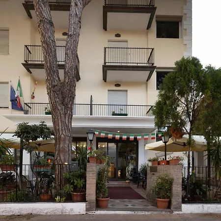 Cortina Hotel