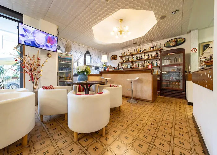 Hotel Cortina 3*