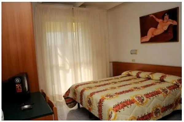 Cortina Hotel 3*
